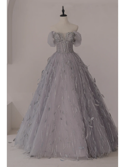 Unique Ball Gown Off The Shoulder Light Gray Long Prom Dresses Reveal Inspiration Party Dress 16th Birthday Outfits Graduation Dress RB1096