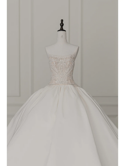 Robe de mariée élégante et modeste, sans bretelles, sans manches, avec corset et perles blanches, style robe de mariée longue, RB1102
