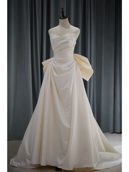 Elegant Modest Mermaid Sweetheart Satin Pleated Off White Wedding Dress Long Bridal Gown Wedding Gowns RB1118