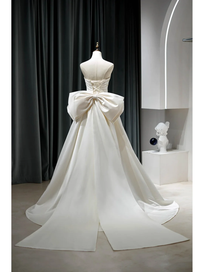 Elegant Modest Mermaid Sweetheart Satin Pleated Off White Wedding Dress Long Bridal Gown Wedding Gowns RB1118
