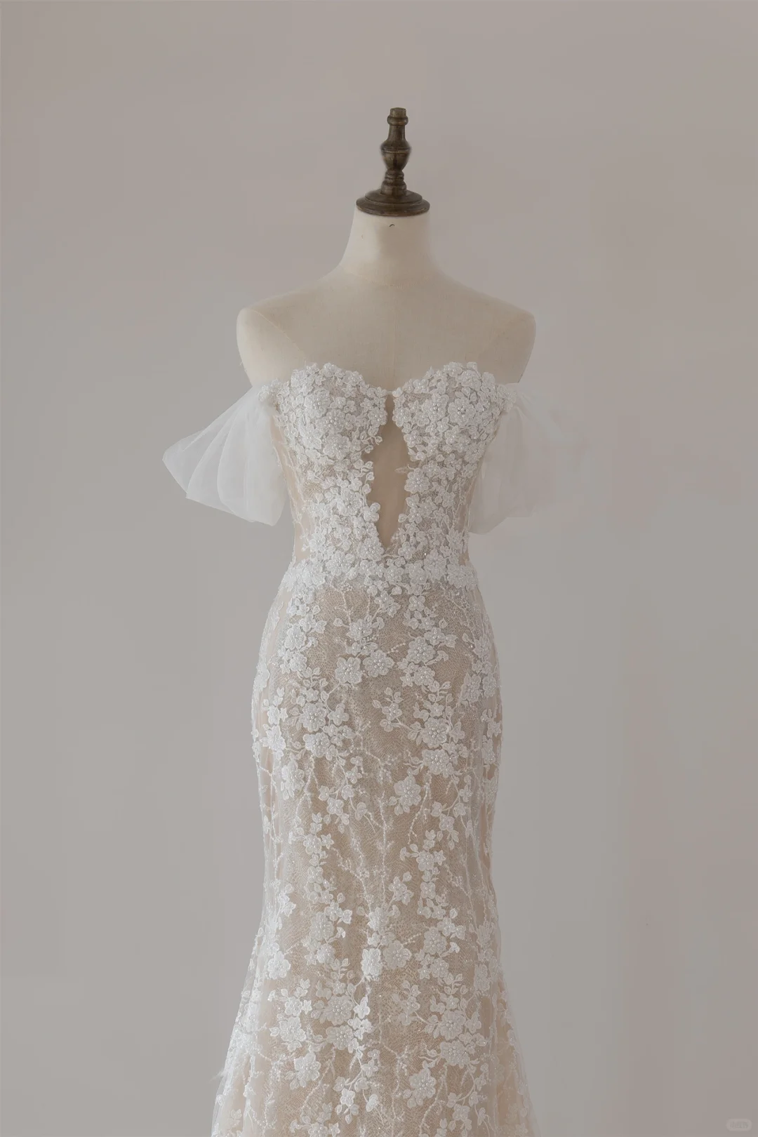 Modest Mermaid Off The Shoulder Short Sleeves Fitted Lace Corset Wedding Dress Long Bridal Gown Wedding Gowns RB1125