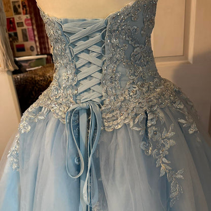 Robe de bal unique, décolleté en cœur, bleu ciel clair, longue, robe de bal, révélant l'inspiration, robe de soirée, tenue d'anniversaire, robe de remise de diplôme, RB1184