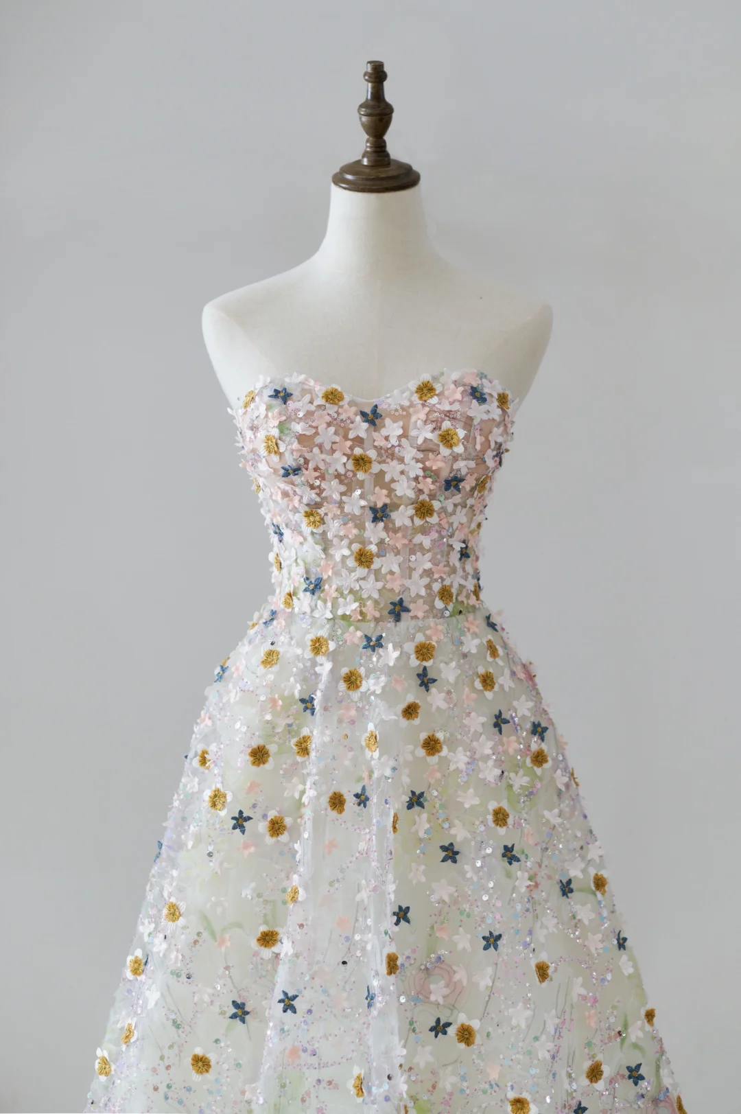 Robe de bal unique en cœur, paillettes blanches, longues robes de bal, inspiration robe de soirée, tenue de 21e anniversaire, robe de remise de diplôme RB1133