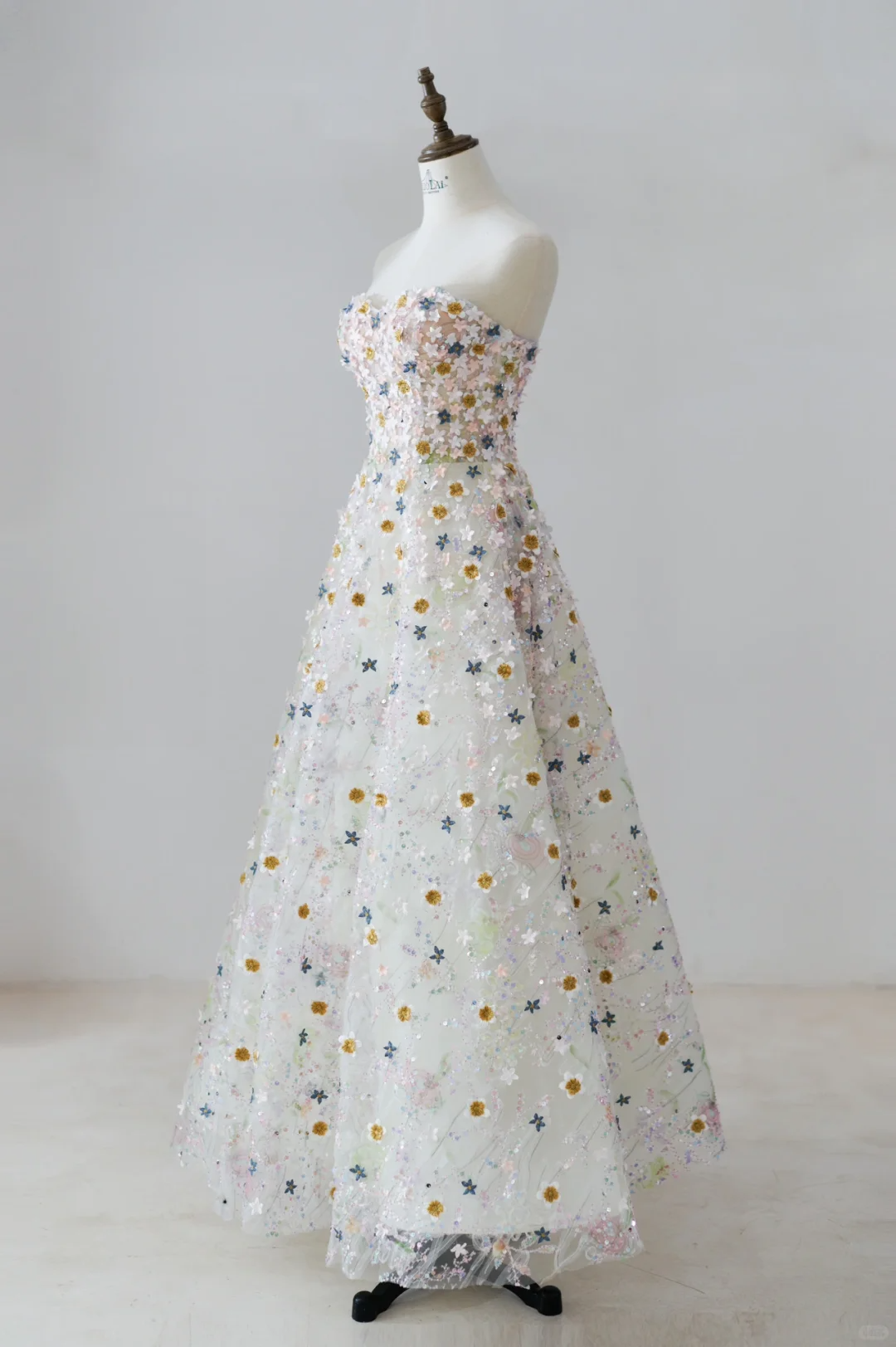 Robe de bal unique en cœur, paillettes blanches, longues robes de bal, inspiration robe de soirée, tenue de 21e anniversaire, robe de remise de diplôme RB1133