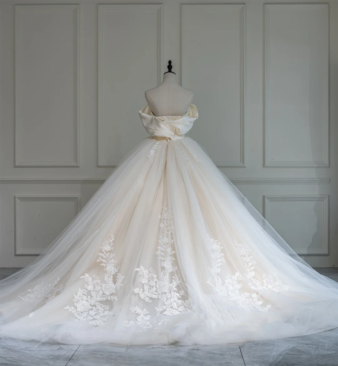 Modest Ball Gown Off The Shoulder Short Sleeves Fitted Lace Corset Wedding Dress Long Bridal Gown Wedding Dresses RB1206