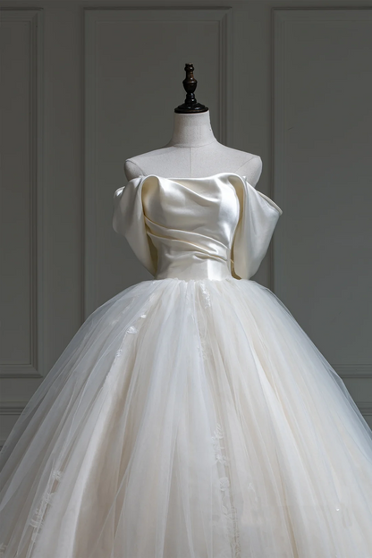 Modest Ball Gown Off The Shoulder Short Sleeves Fitted Lace Corset Wedding Dress Long Bridal Gown Wedding Dresses RB1206