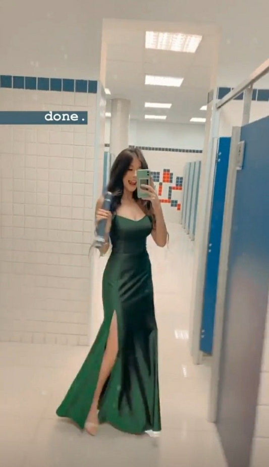 Robe de bal sirène à bretelles spaghetti vert foncé, longue, fendue, en satin, inspiration RB1318