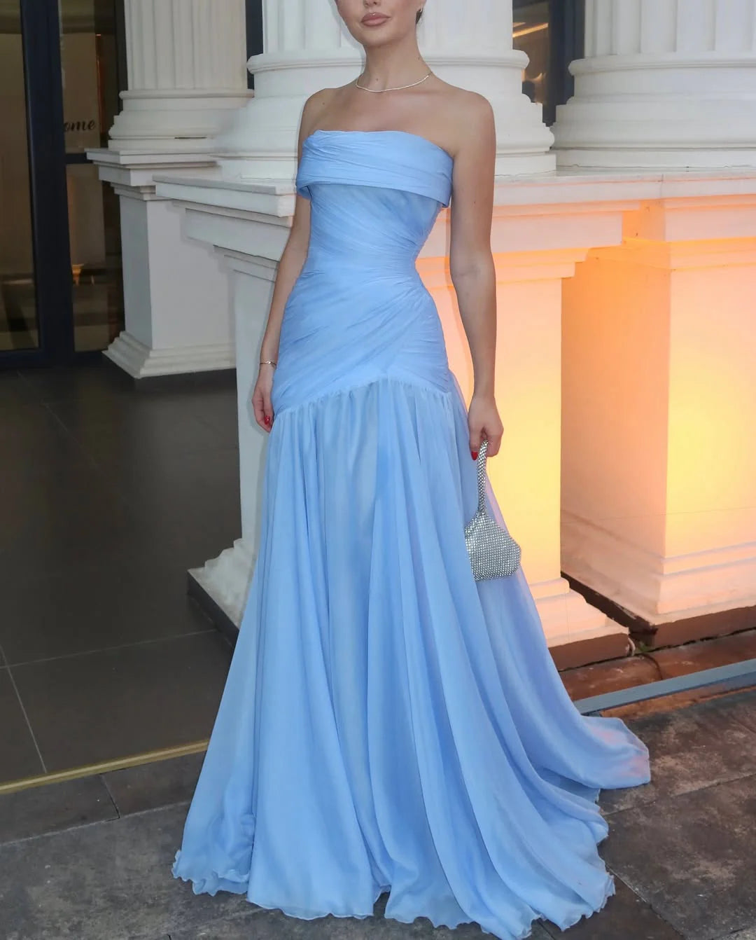 Robe de bal sirène sans bretelles, bleu, en mousseline de soie, longue et modeste, avec plis, RB1348
