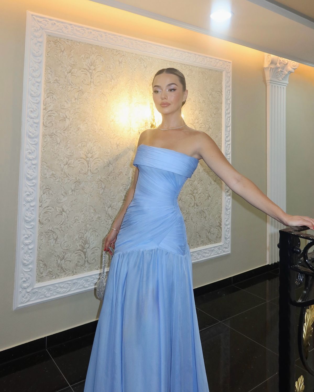 Robe de bal sirène sans bretelles, bleu, en mousseline de soie, longue et modeste, avec plis, RB1348