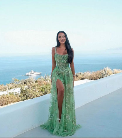 Robe de bal longue élégante à paillettes vert menthe, col carré et sirène, inspirée par la robe pailletée RB1397