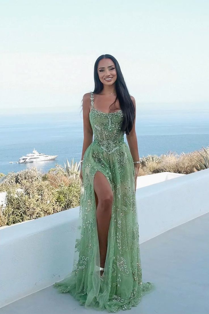 Robe de bal longue élégante à paillettes vert menthe, col carré et sirène, inspirée par la robe pailletée RB1397