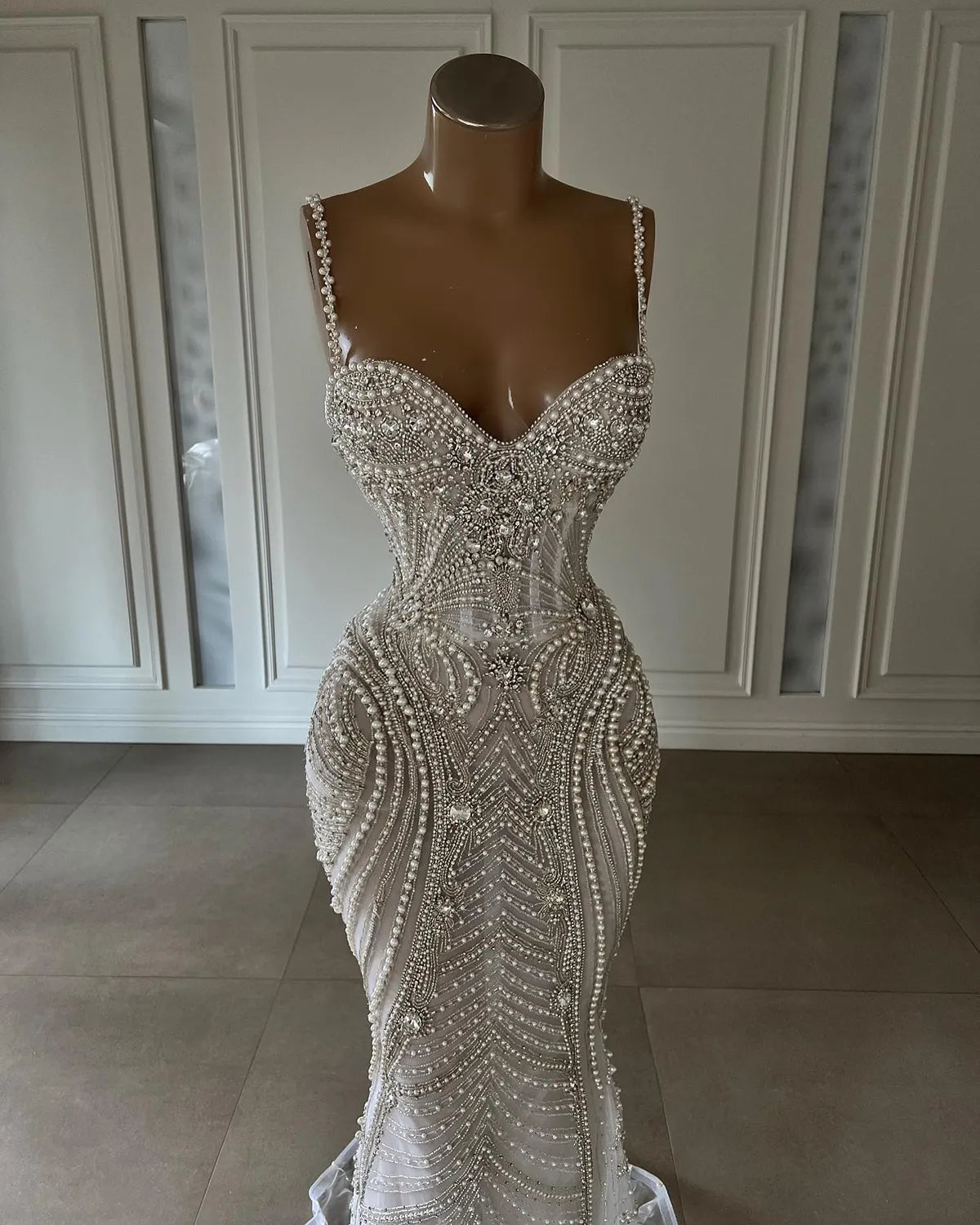 Sparkly Mermaid Spaghetti Straps White Sequin Beaded Wedding Dress Long Bridal Gown Wedding Dresses RB1442