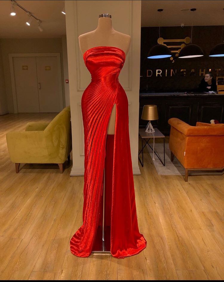 Elegant Mermaid Strapless Red Velvet Pleated Long Prom Dresses For Teens Formal Dress 18th Birthday Outfits Prom Gown RB1532