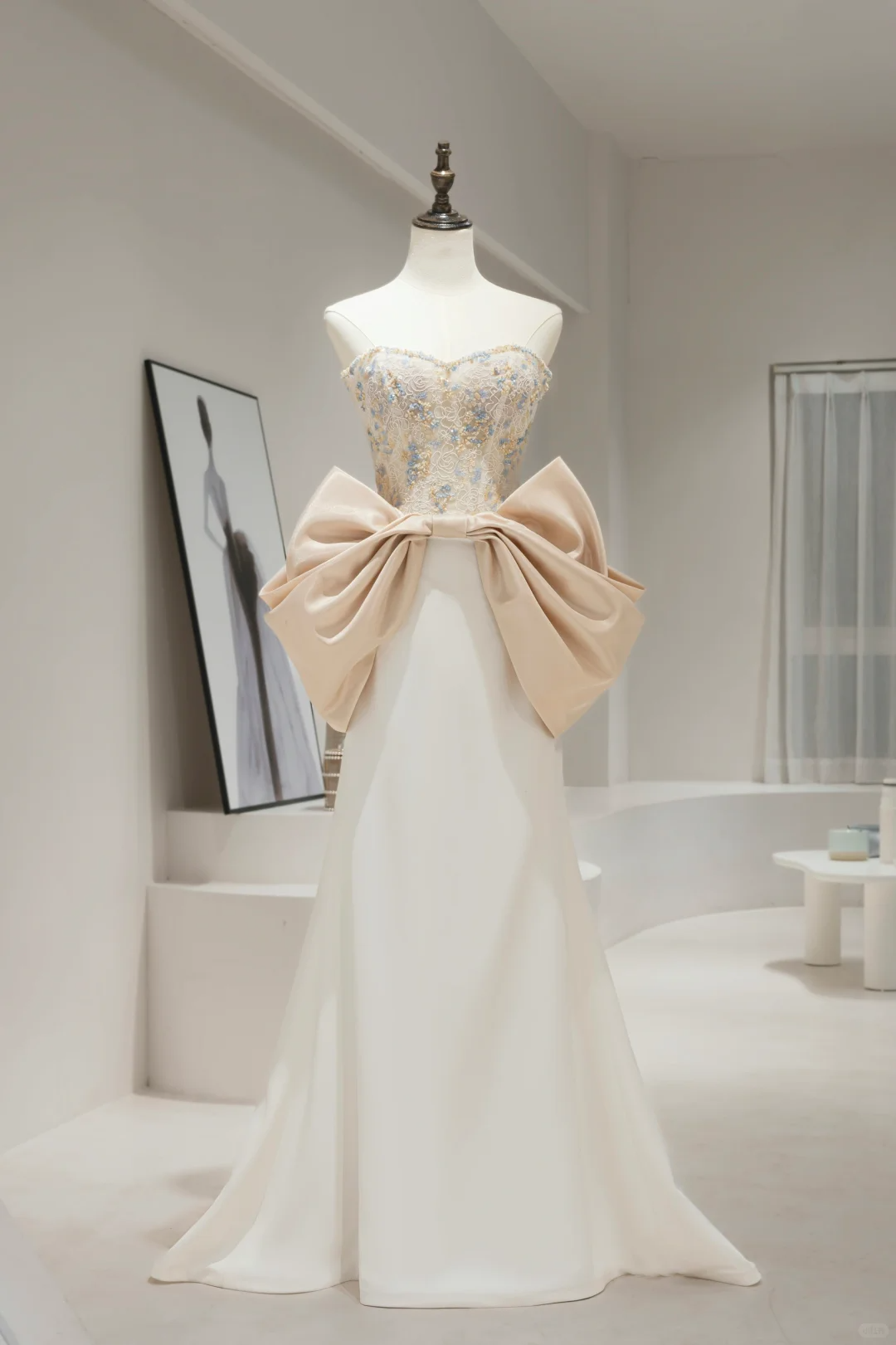 Robe de mariée sirène romantique en satin, décolleté en cœur, corset ajusté, longue robe de mariée, RB1596
