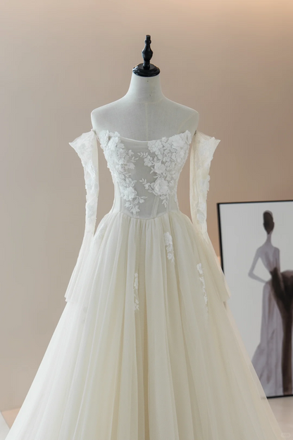 Simple Ball Gown Strapless Sleeveless Lace Fitted Long Wedding Dress Bridal Gown Wedding Dresses RB1605
