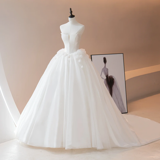 Princess Ball Gown Strapless Sleeveless Tulle Fitted Long Wedding Dress Bridal Gown White Wedding Dresses RB1608