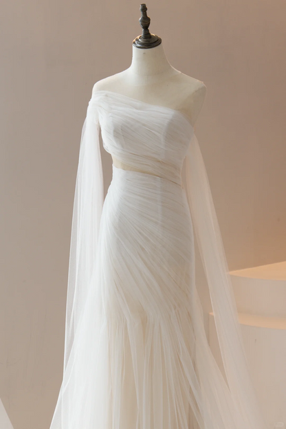Stunning Mermaid Scoop White Tulle Fitted Wedding Dress Long Bridal Gown Wedding Gowns RB1610