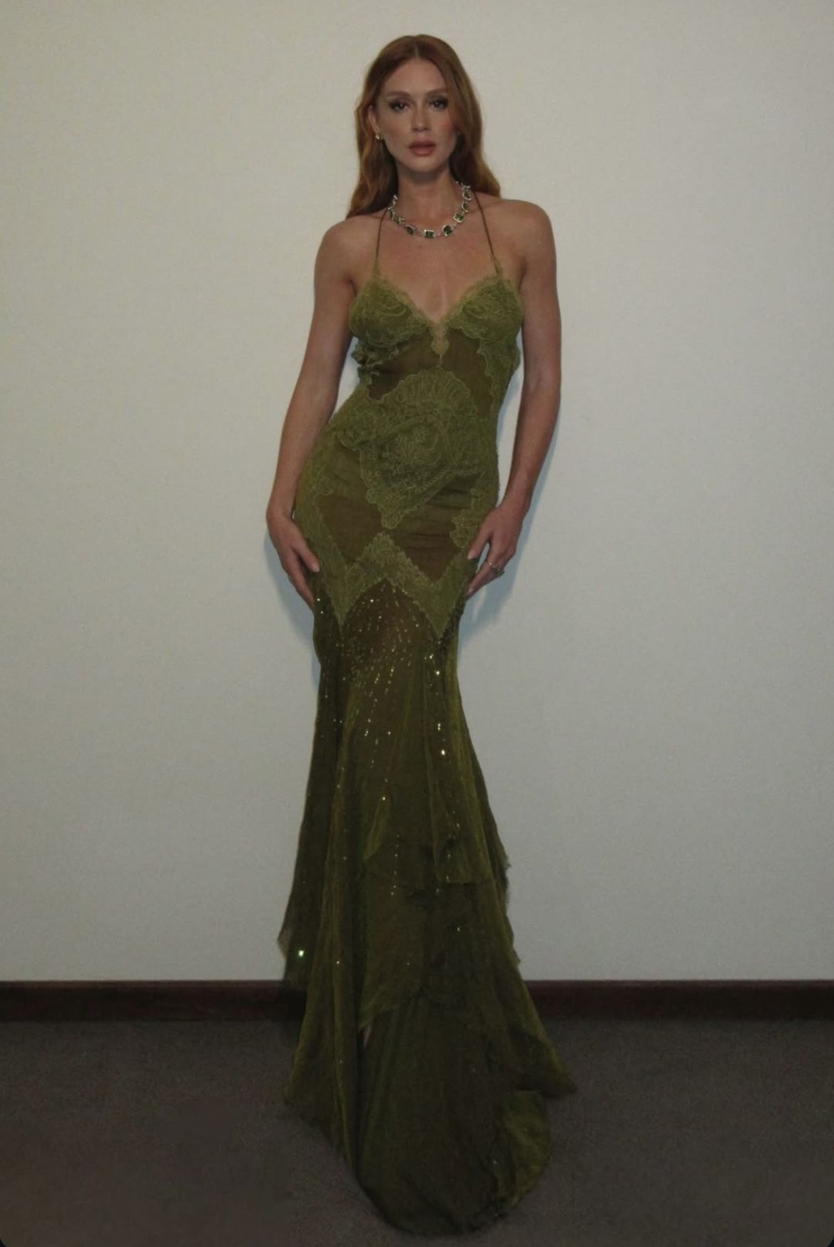Robe de bal longue et sexy, style sirène, dos nu, en dentelle vert olive, tenue de bal pour un 20e anniversaire, RB1667