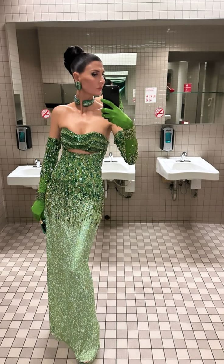 Robe de bal sirène sexy à paillettes vertes et décolleté en cœur, tenue de bal impressionnante pour un 16e anniversaire (RB1674)
