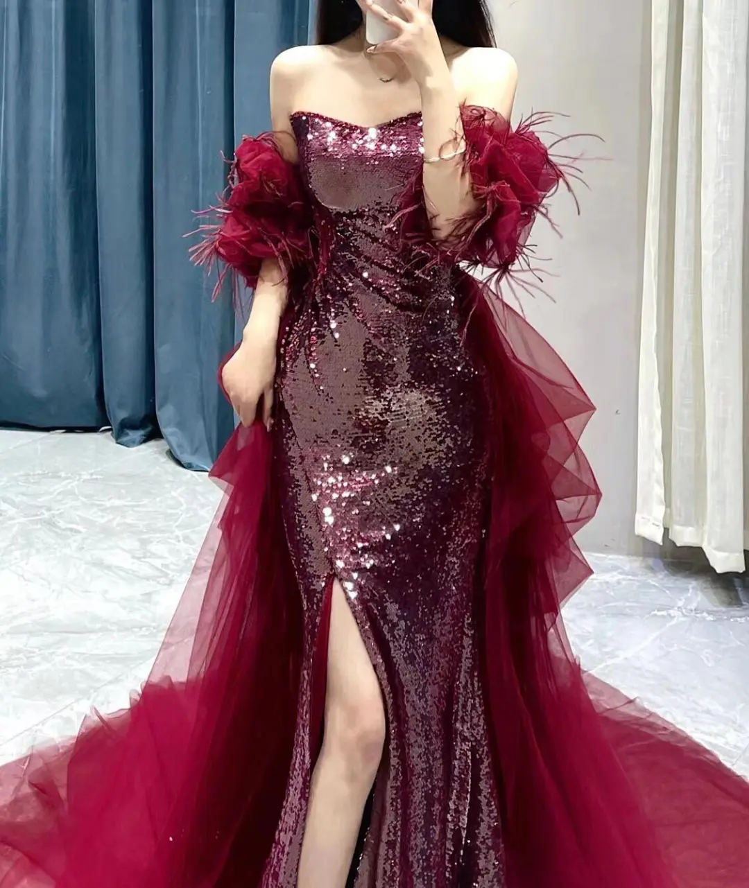 Robe de bal sirène sans bretelles à paillettes bordeaux fendue, tenue de soirée pour 18 ans, RB1781