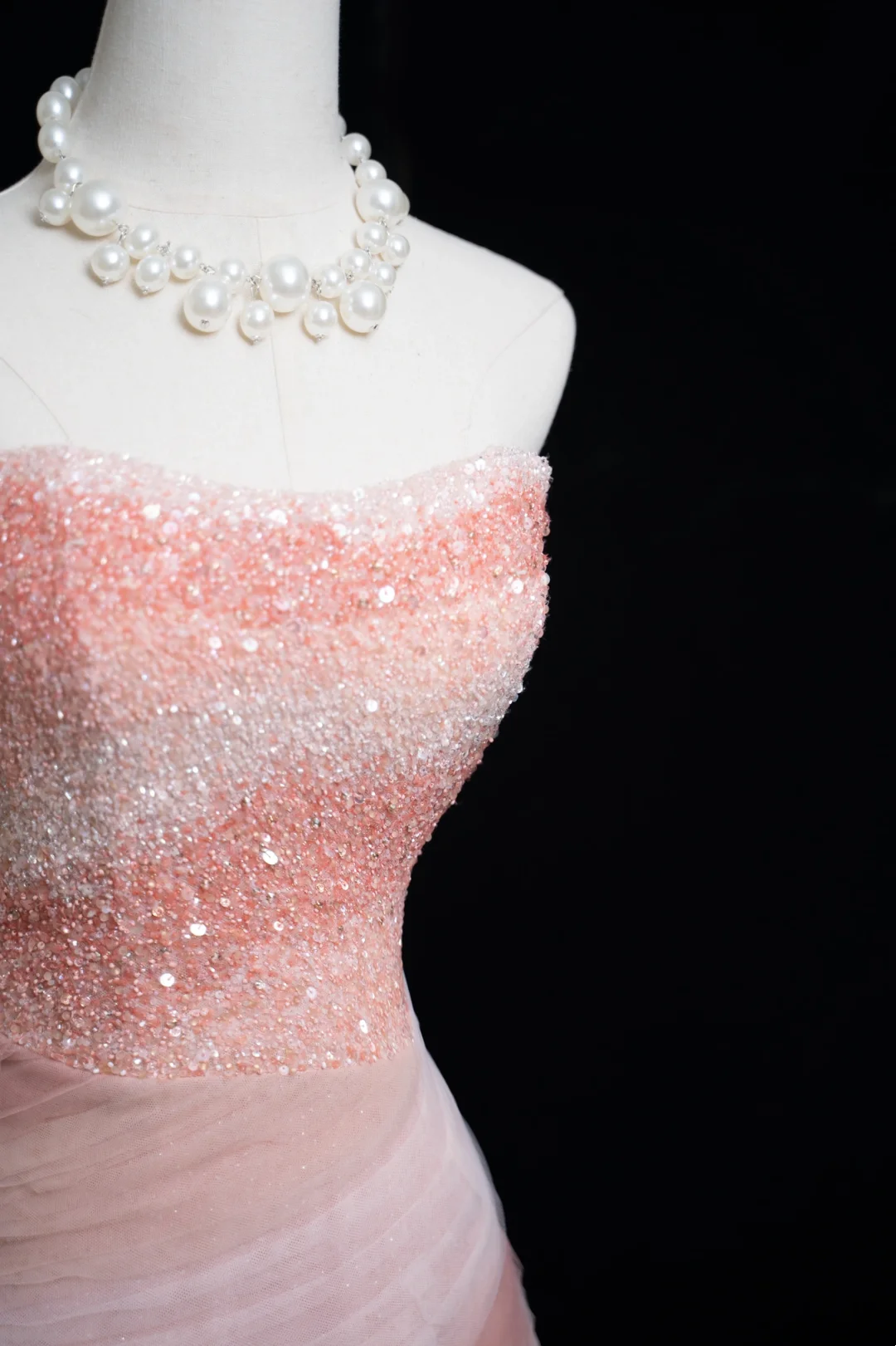 Robe de bal intemporelle sans bretelles en tulle rose perlé, longue robe de bal pour adolescentes, tenue de soirée, tenue d'anniversaire, robe de bal RB1849