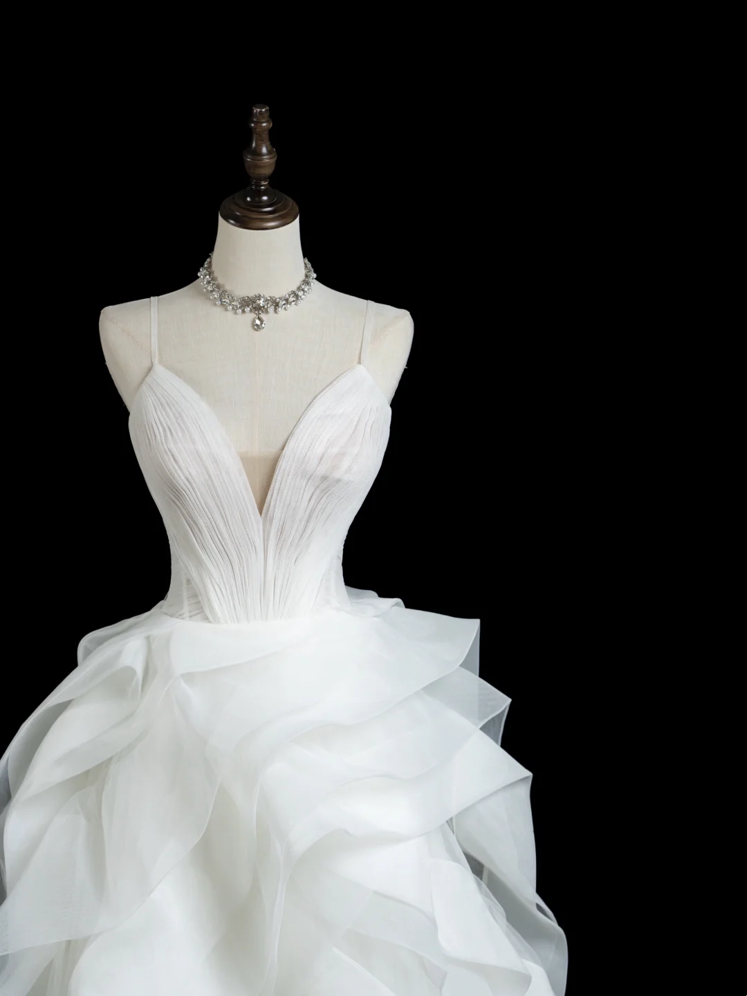 Vintage Ball Gown Spaghetti Strap Sleeveless White Fitted Long Wedding Dress Bride Gown Wedding Dresses RB1852
