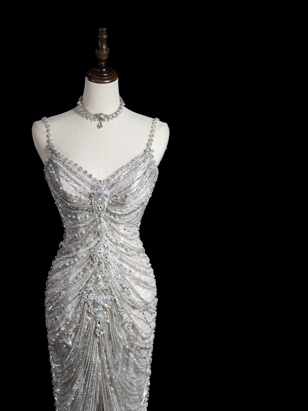 Vintage Mermaid Spaghetti Strap Sleeveless Sequin Fitted Beaded Long Wedding Dress Bride Gown Wedding Dresses RB1878