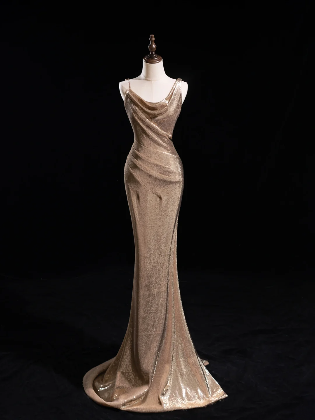Robe de bal longue à paillettes, style sirène scintillant, bretelles asymétriques, champagne, tenue de bal pour 18 ans, RB1879