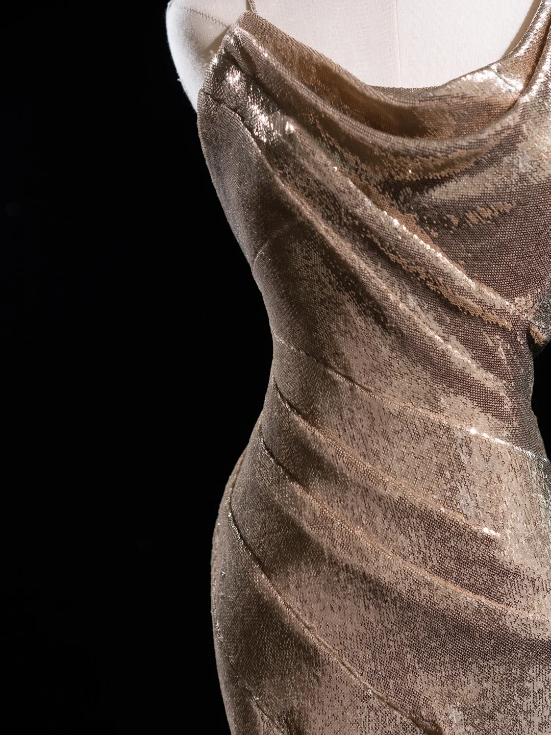 Robe de bal longue à paillettes, style sirène scintillant, bretelles asymétriques, champagne, tenue de bal pour 18 ans, RB1879