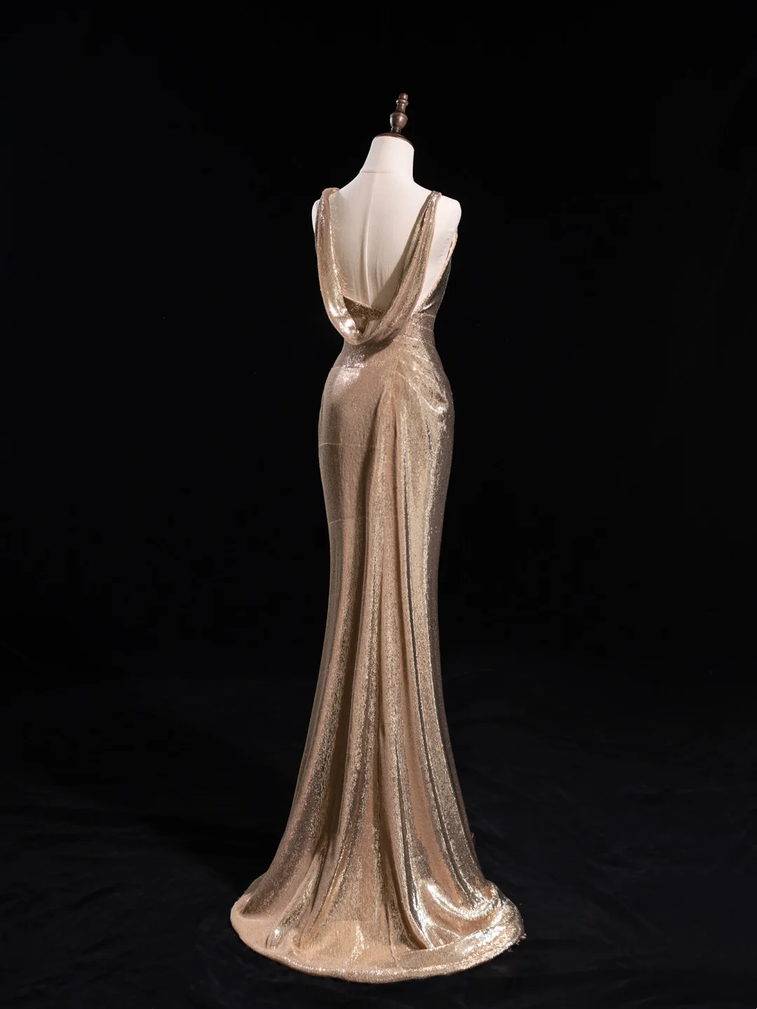 Robe de bal longue à paillettes, style sirène scintillant, bretelles asymétriques, champagne, tenue de bal pour 18 ans, RB1879