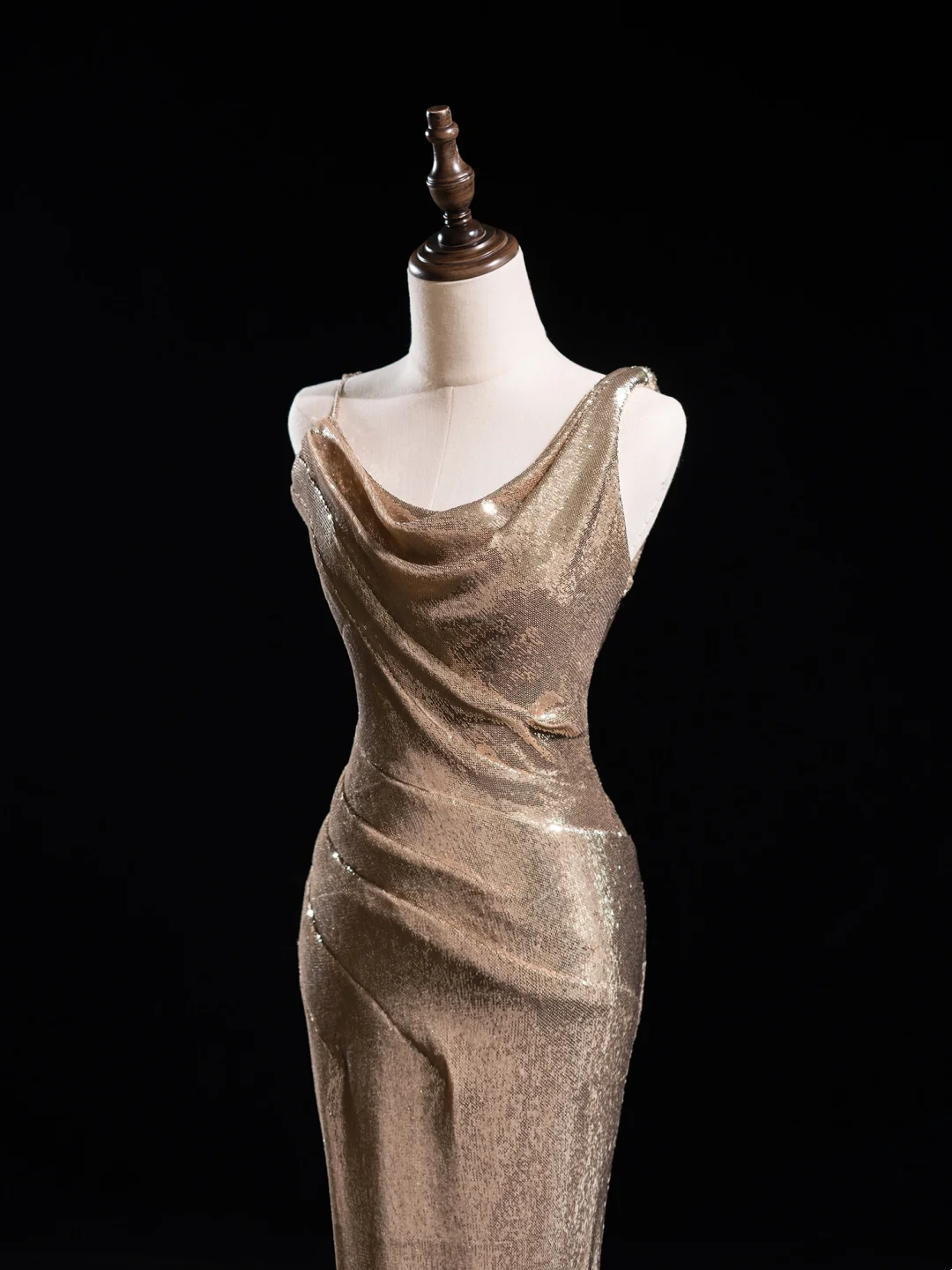 Robe de bal longue à paillettes, style sirène scintillant, bretelles asymétriques, champagne, tenue de bal pour 18 ans, RB1879