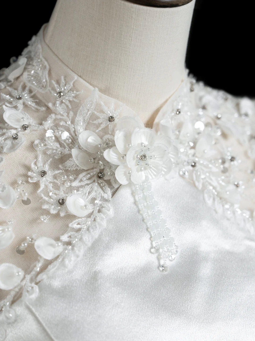 Vintage Mermaid High Neck Short Sleeves Satin Fitted Long Wedding Dress Bride Gown Wedding Dresses RB1882