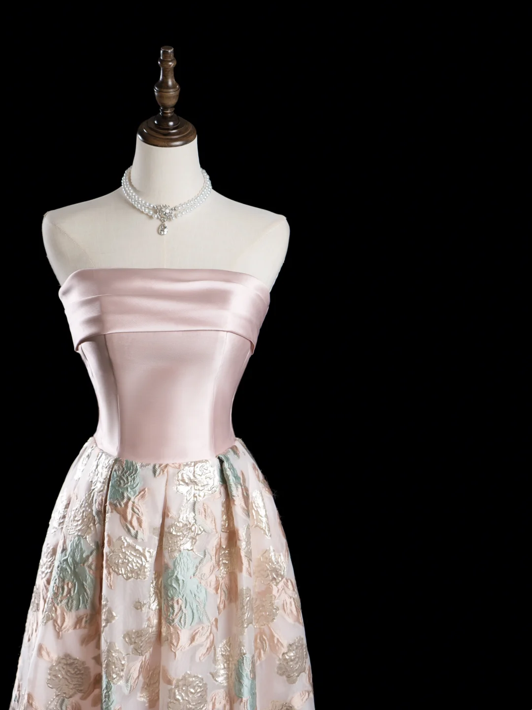 Retro A Line Strapless Pink Satin Prom Dresses Impress 18th Birthday Outfits Prom Gown RB1884