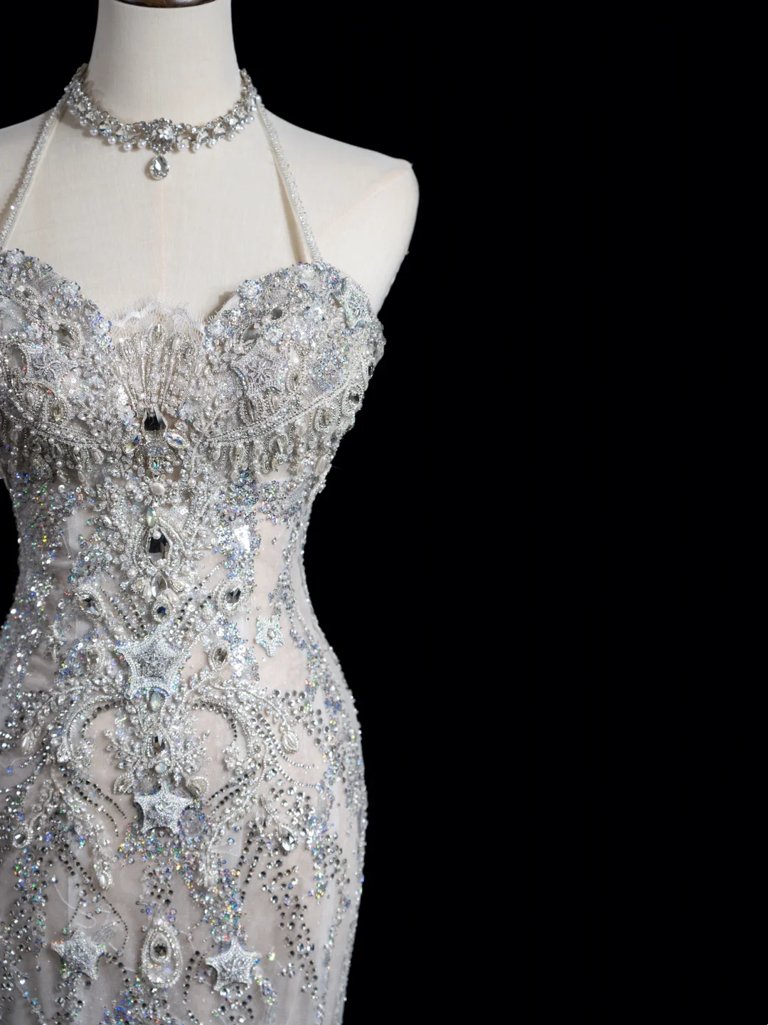 Vintage Mermaid Halter Sleeveless Sequin Beaded Tulle Fitted Beaded Long Wedding Dress Bride Gown Wedding Dresses RB1881