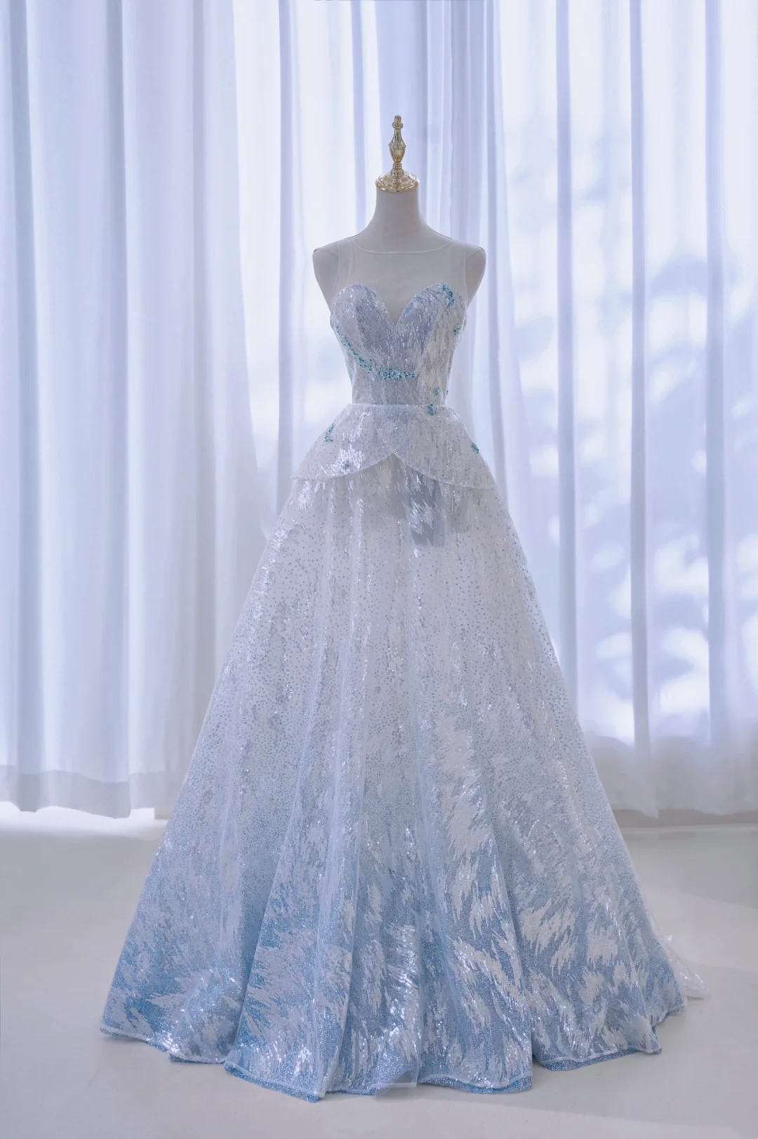 Robe de bal rétro à paillettes, décolleté en cœur, bleu ciel clair, longue, tenue de bal impressionnante pour un 20e anniversaire, RB1892