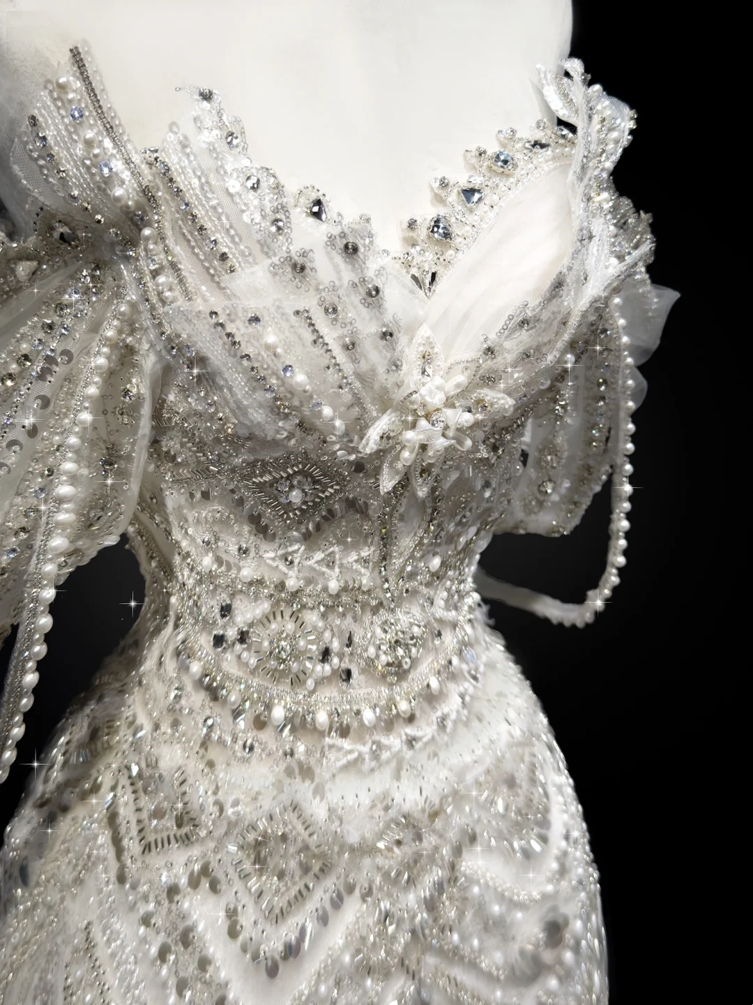 Robe de mariée sirène à épaules dénudées et manches courtes en dentelle et sequins, robe de mariée blanche RB1907