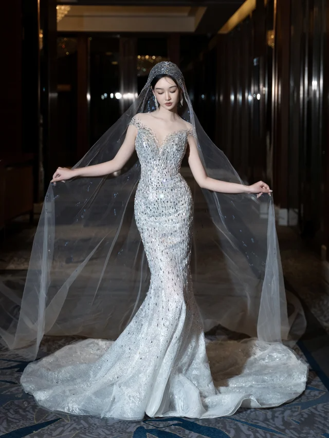 Princess Mermaid Off The Shoulder Short Sleeves Silver Sequin Fitted Long Wedding Dress Bridal Gown Wedding Dresses RB1908