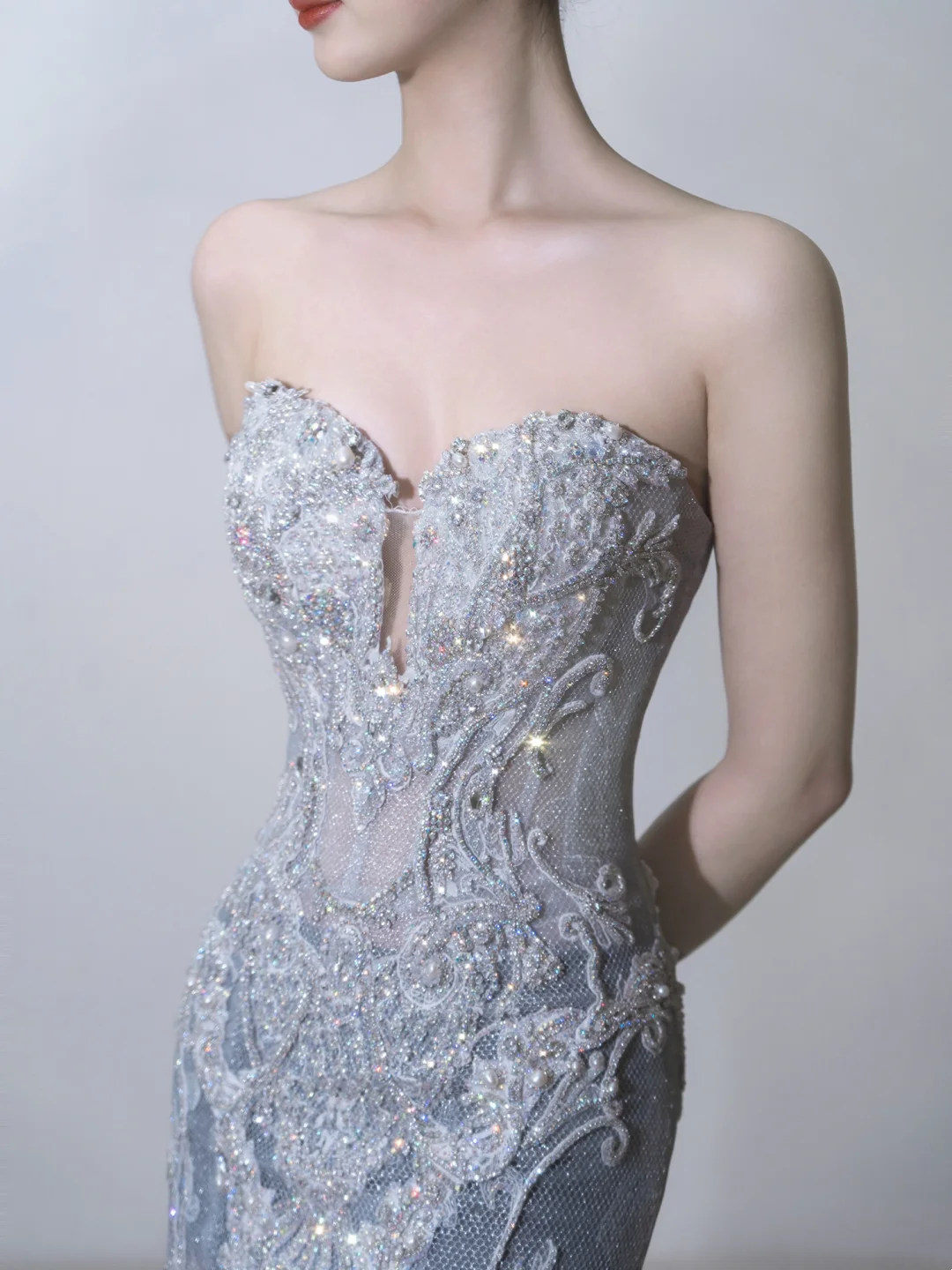 Robe de mariée sirène à paillettes argentées, coupe ajustée, décolleté en cœur, robe de mariée longue, RB1909