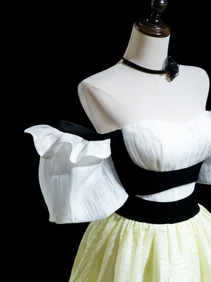 Robe de bal élégante en satin à épaules dénudées et coupe trapèze, tenue de soirée pour 18 ans, RB1924