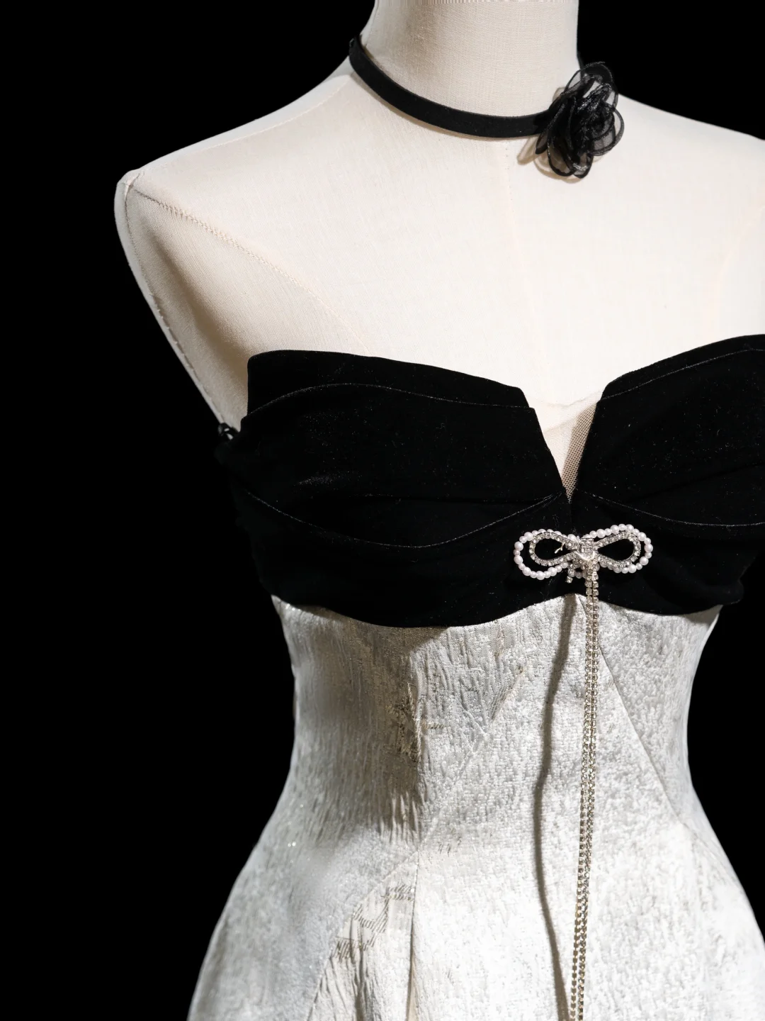 Robe de bal longue en satin, sans bretelles, coupe trapèze, tenue de soirée pour 18e anniversaire, RB1928