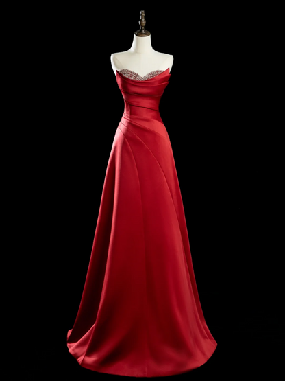Robe de bal chic en satin rouge avec décolleté en cœur et perles, tenue de bal esthétique pour seniors, tenue de cérémonie, robe de remise de diplôme RB1946