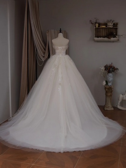 Robe de mariée princesse sans bretelles, sans manches, en dentelle, corset ajusté, en tulle, blanche, RB2024
