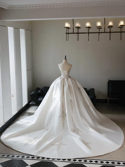 Robe de mariée princesse bustier sans manches en satin, corset ajusté, longue, en dentelle, RB2031