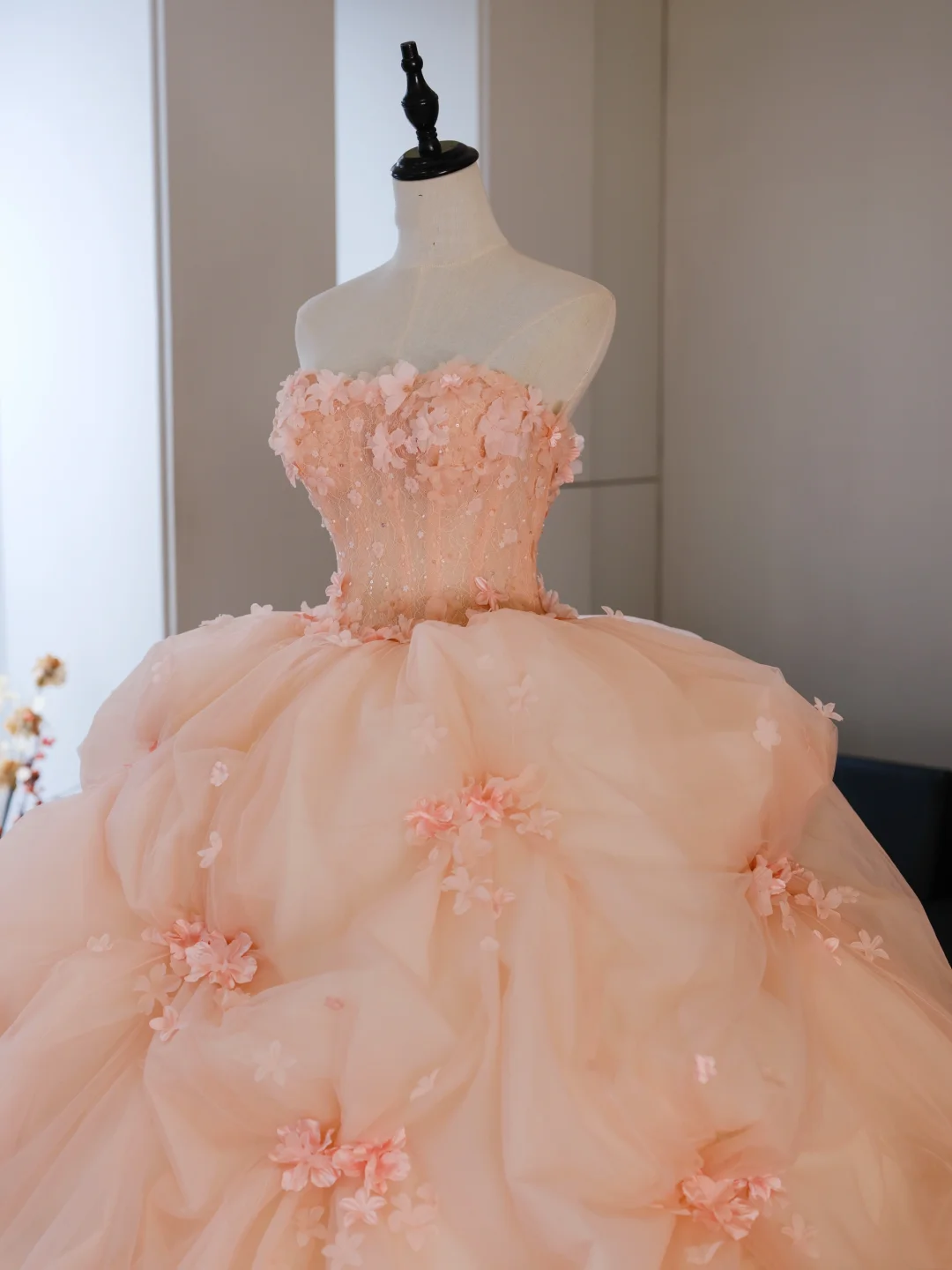 Fairy-tale Ball Gown Strapless Blush Pink Tulle Flowers Long Quinceanera Dress Sweet 15 16 Dresses RB2032
