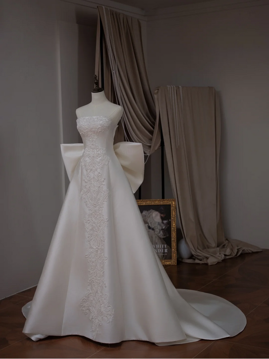 Princess Ball Gown Strapless Sleeveless With Bow Satin Fitted Corset Long Wedding Dress Bride Gowns White Wedding Dresses RB2033