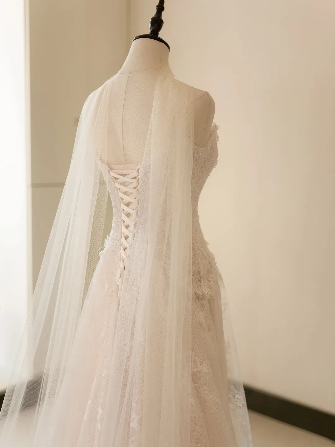 Robe de mariée sirène à épaules dénudées et manches longues en dentelle, corset ajusté, robe de mariée blanche RB2036