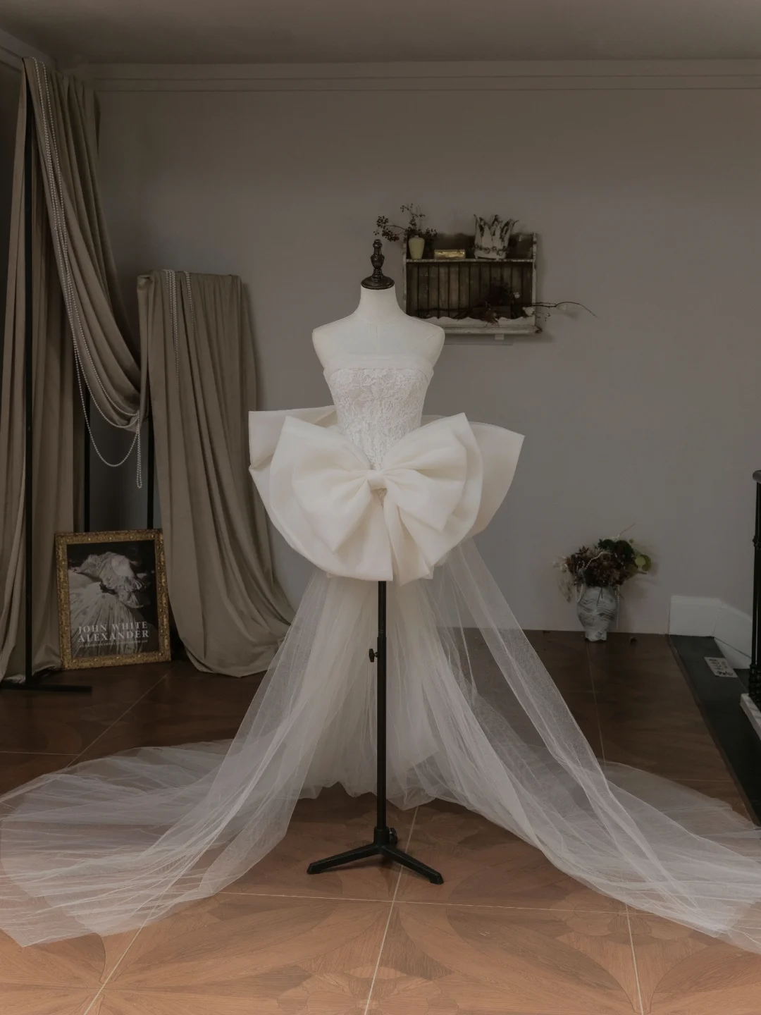 Robe de mariée simple, bustier, style bohème, corset ajusté, courte, blanche, en dentelle, robes de mariée d'été, RB2045