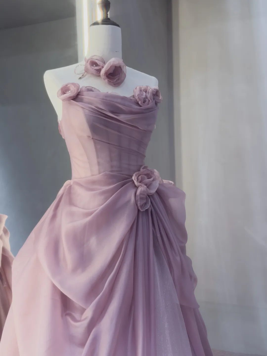 Charmante robe de bal bustier rose, inspiration pour les adolescentes, tenues de soirée formelles, idées de robes de bal RB2048