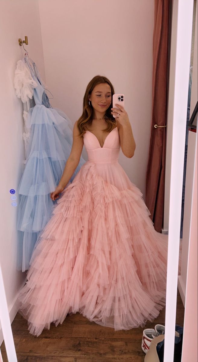Beautiful Ball Gown Spaghetti Straps Pink Tulle Prom Dresses For Teens Formal Dress Party Outfits Prom Gowns RB2119