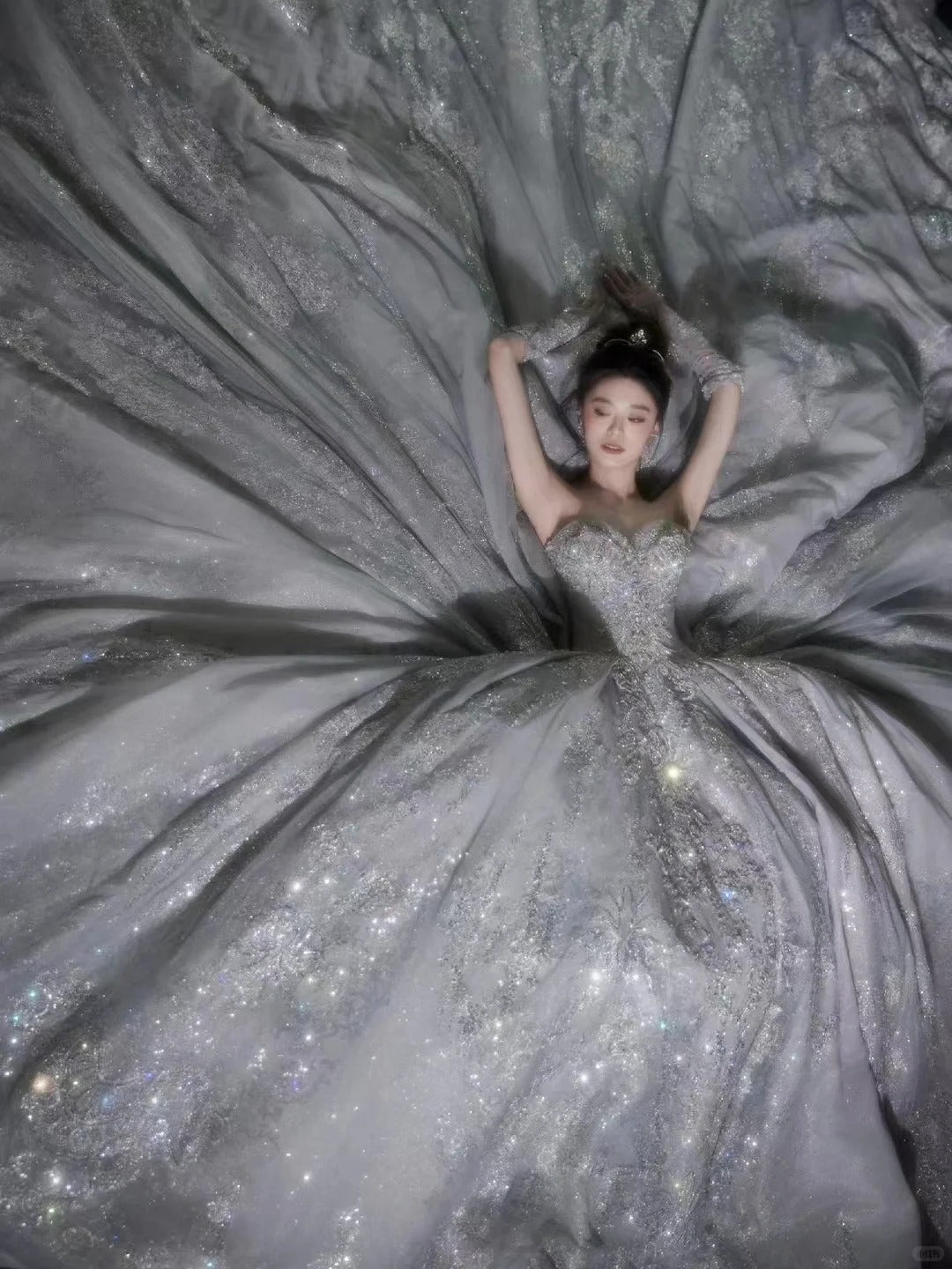 Robe de mariée luxueuse en dentelle à sequins et décolleté en cœur, style conte de fées, longue, RB2844